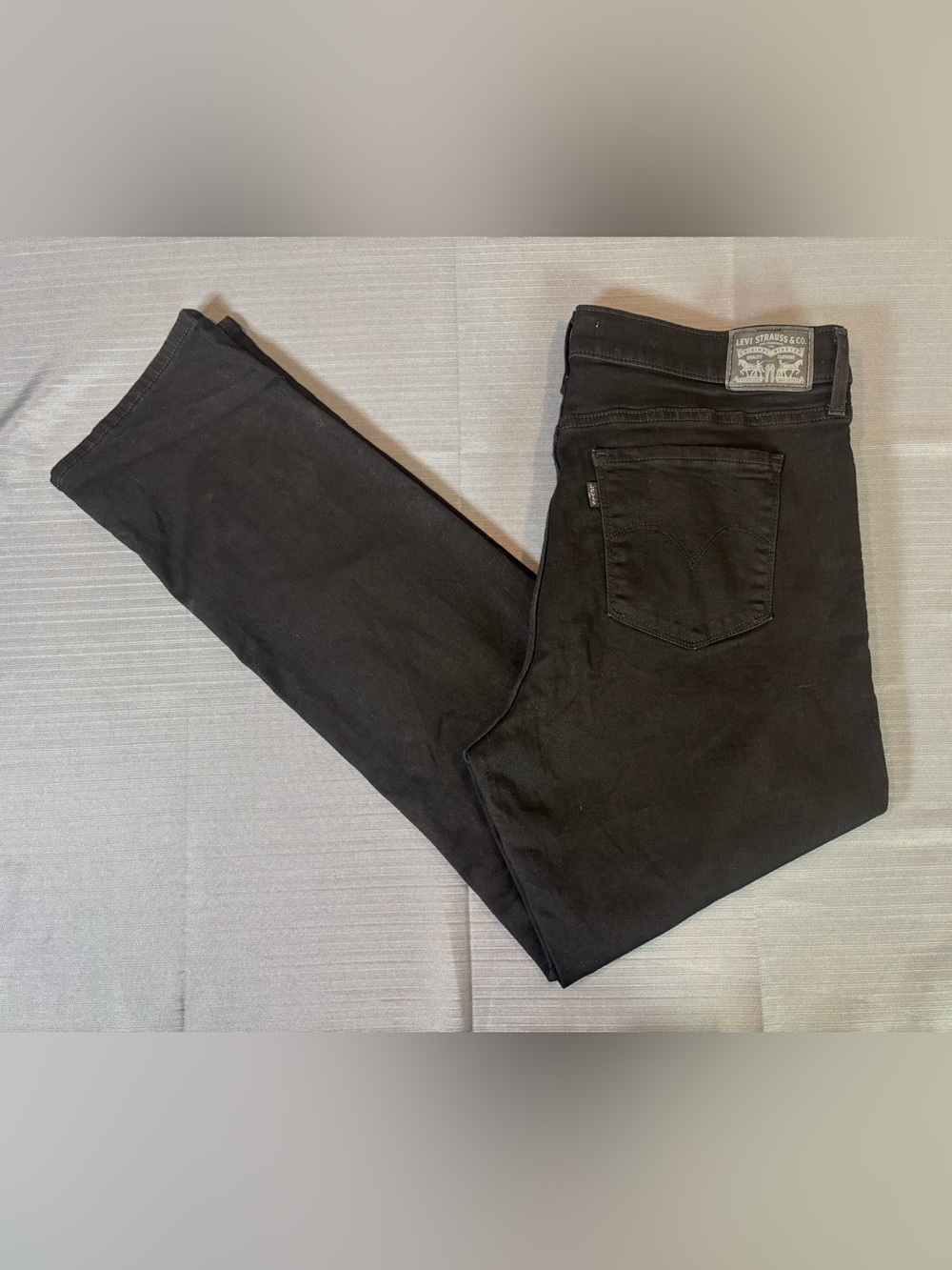 Levi’s 312 Shaping Slim Jeans Black Stretch W33 L30 Mid Rise
